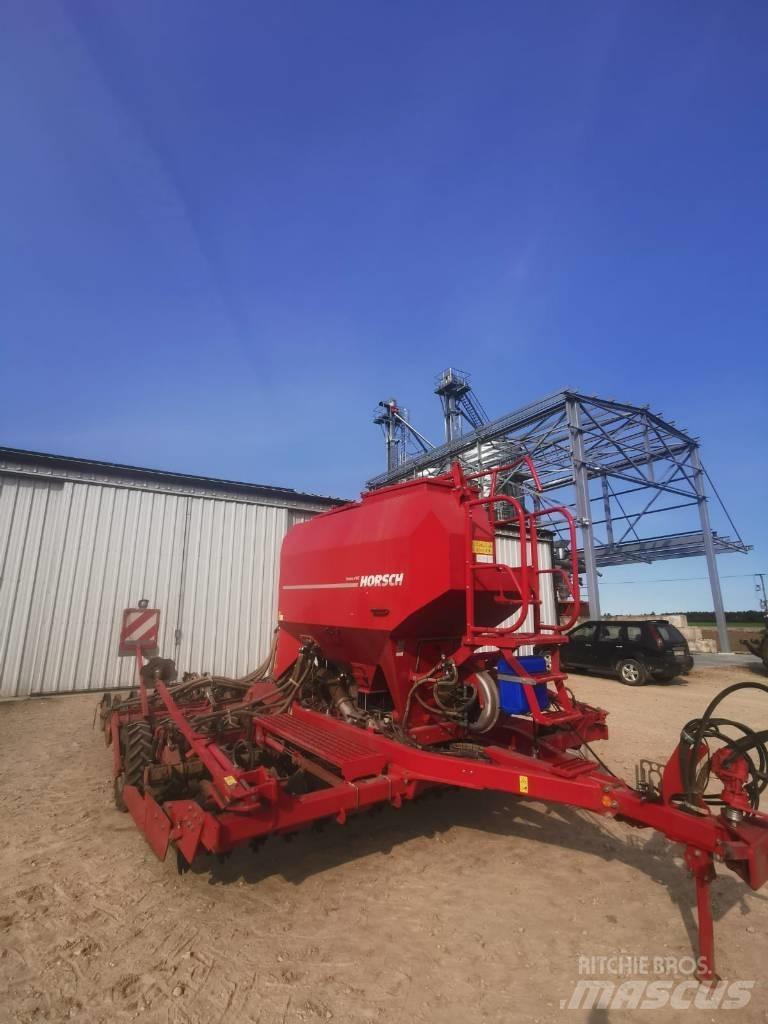 Horsch Pronto 4 DC Kombinované sejačky