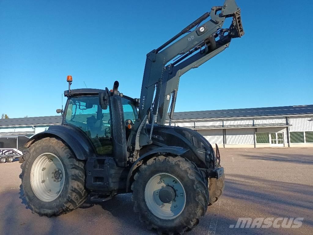 Valtra T174E Versu Traktory