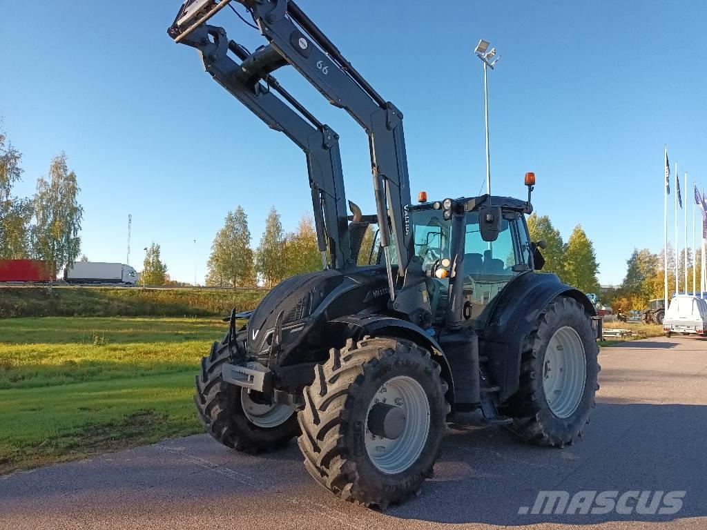Valtra T174E Versu Traktory