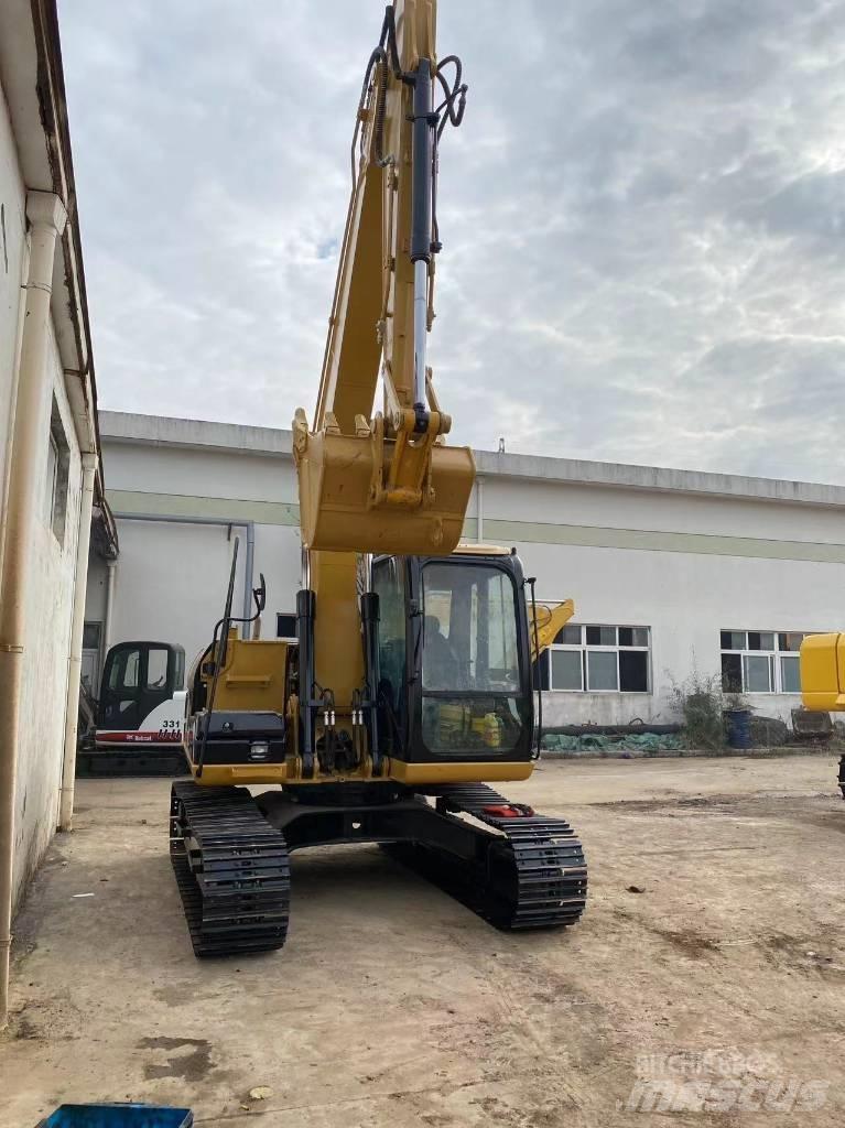 CAT 313 D Pásové rýpadlá