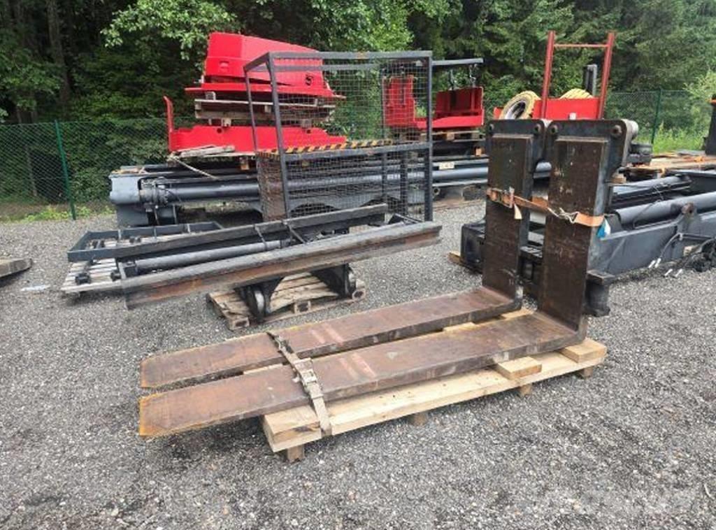 Kalmar DCE150-12 Dieselové vozíky