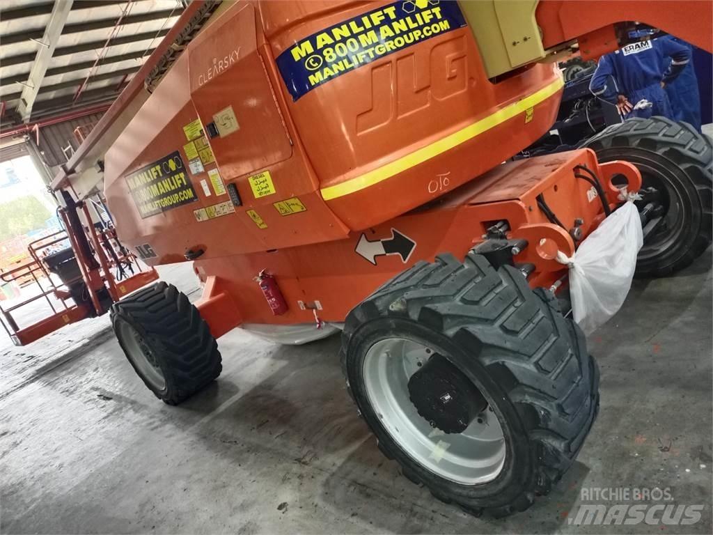 JLG 800AJ Kĺbové plošiny