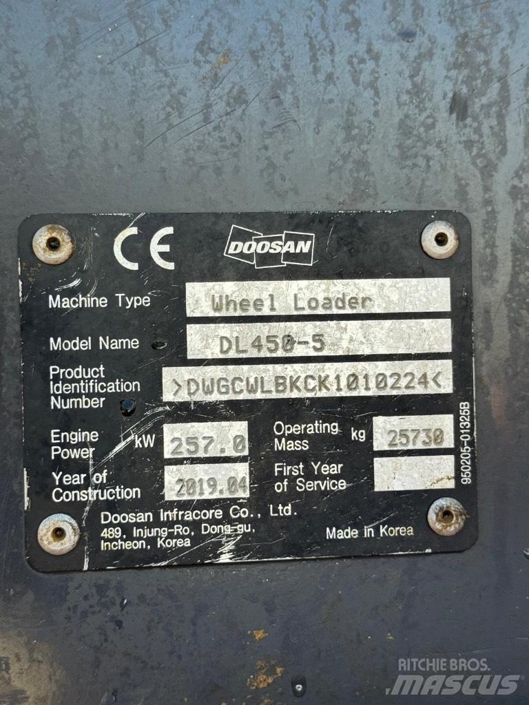 Doosan DL 450-5 Kolesové nakladače