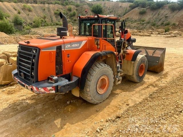 Doosan DL 450-5 Kolesové nakladače