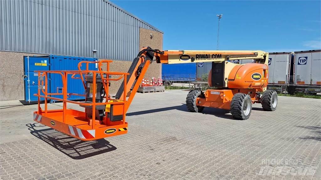 JLG 800AJG Kĺbové plošiny