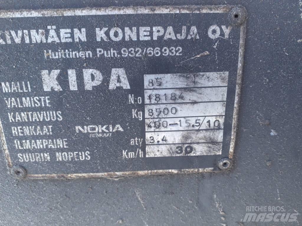 Kipa 85 Vyklápacie prívesy