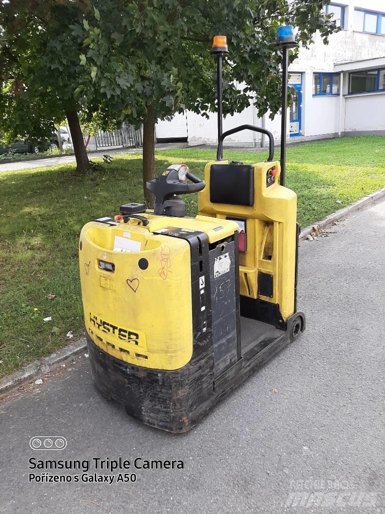 Hyster LO5.0T Vlečné vozíky