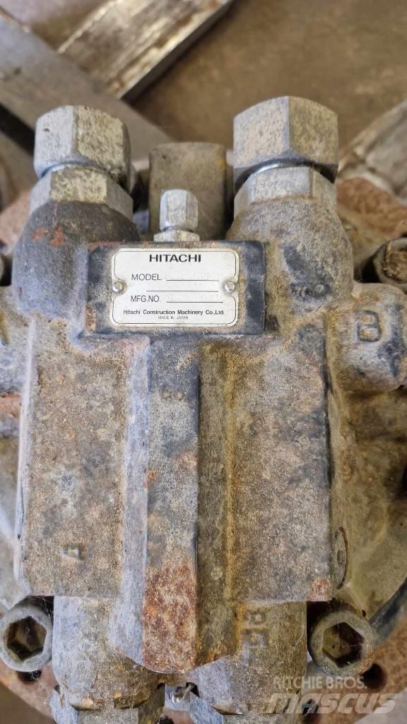 Hitachi ZX 300 Pásy, reťaze a podvozok