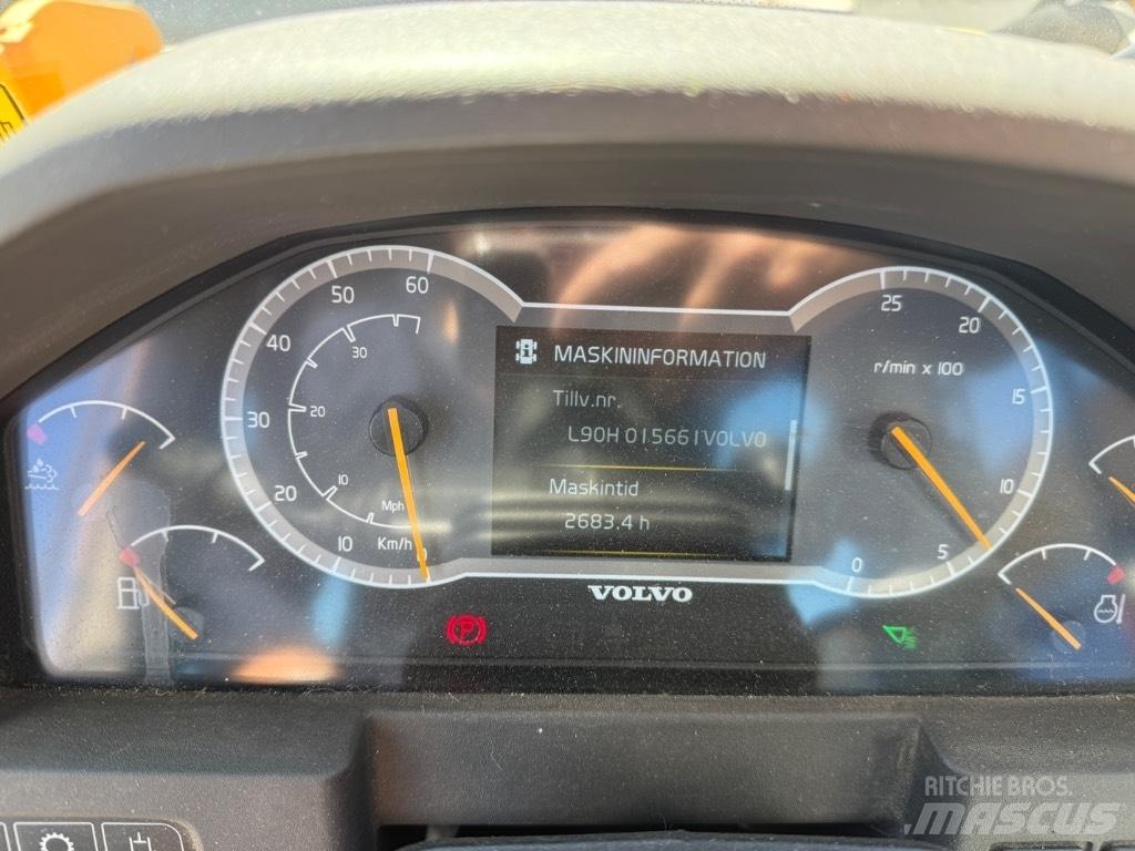 Volvo L90H Kolesové nakladače