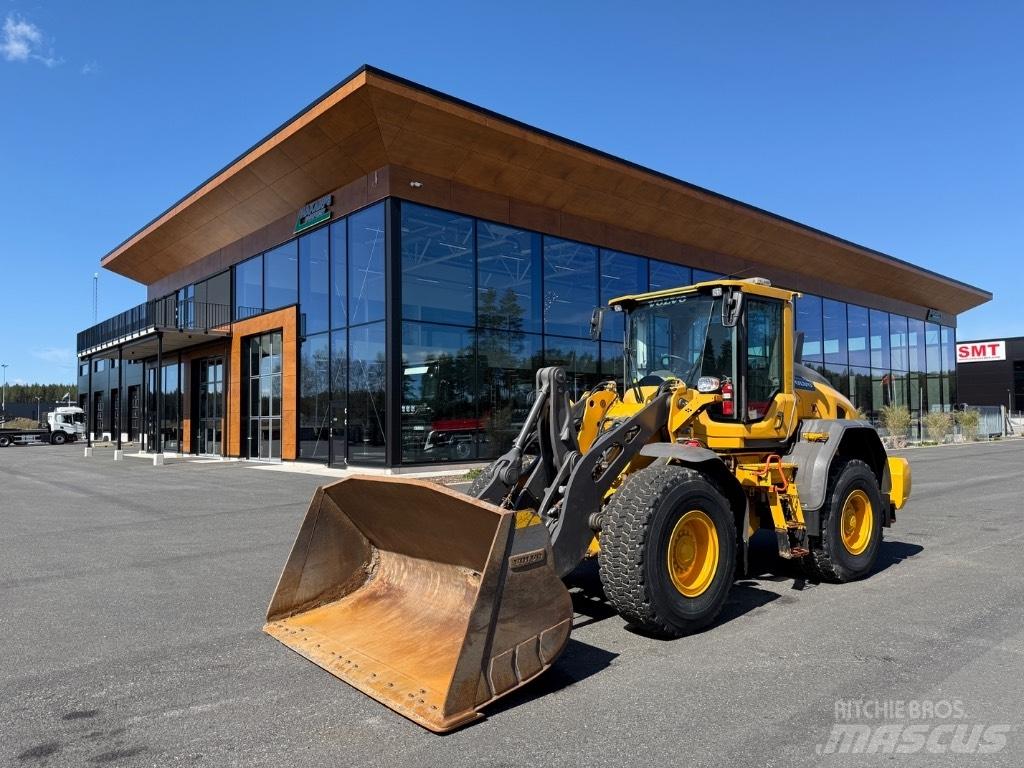 Volvo L90H Kolesové nakladače