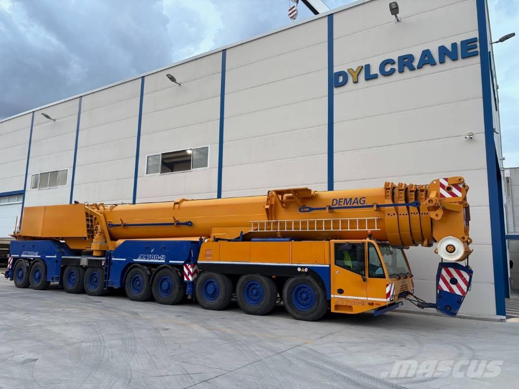 Demag AC 700 Univerzálne terénne žeriavy