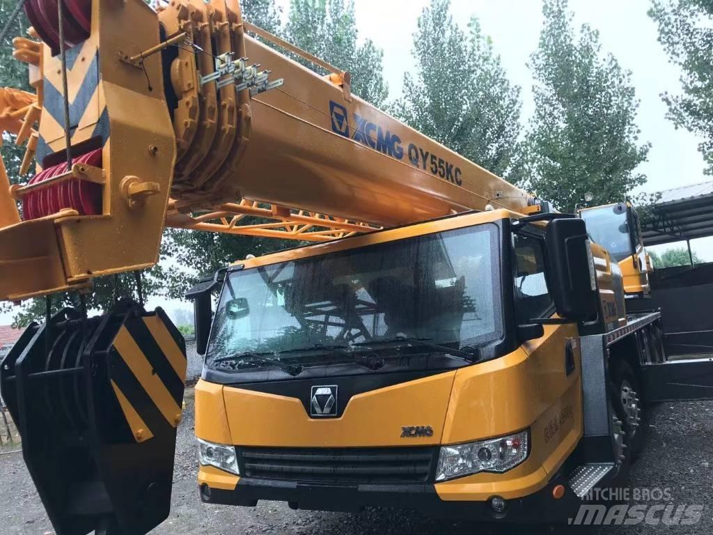 XCMG QY50K Univerzálne terénne žeriavy