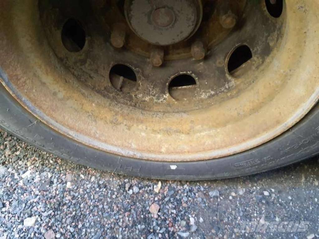 VAK VAK V-4-40 Chladiarenské návesy