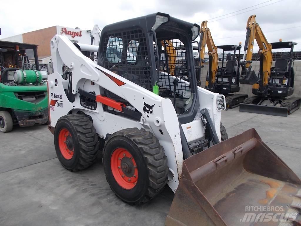 Bobcat S740 Šmykom riadené nakladače