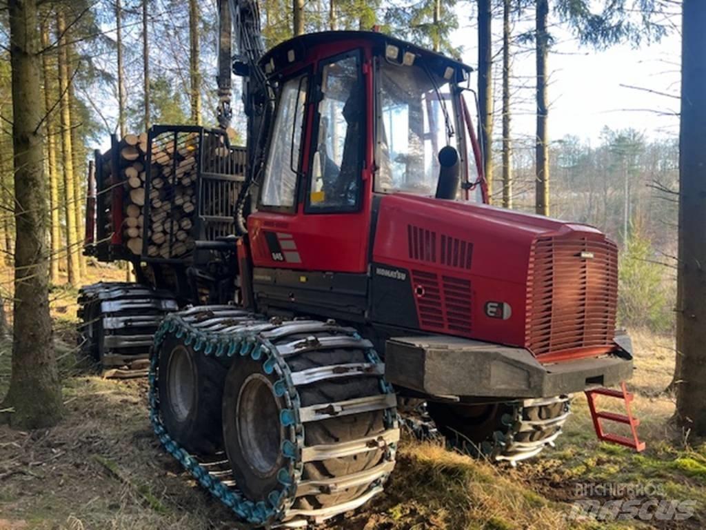 Komatsu 845 Lesné traktory