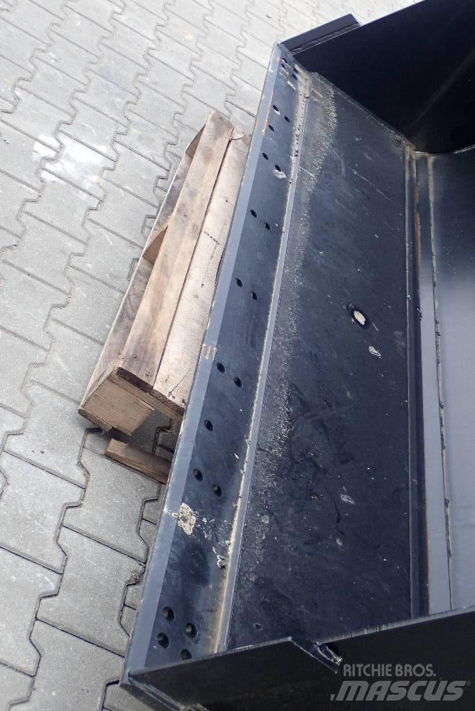 JCB 4x1 Łyżka Hĺbkové lopaty