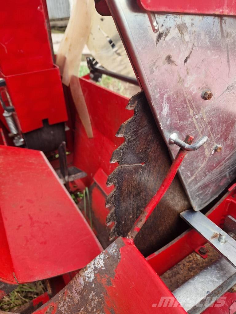 Japa 700 Sekačky a rezačky dreva