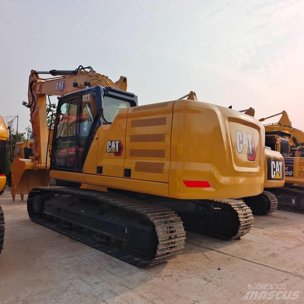 CAT 323GC Pásové rýpadlá