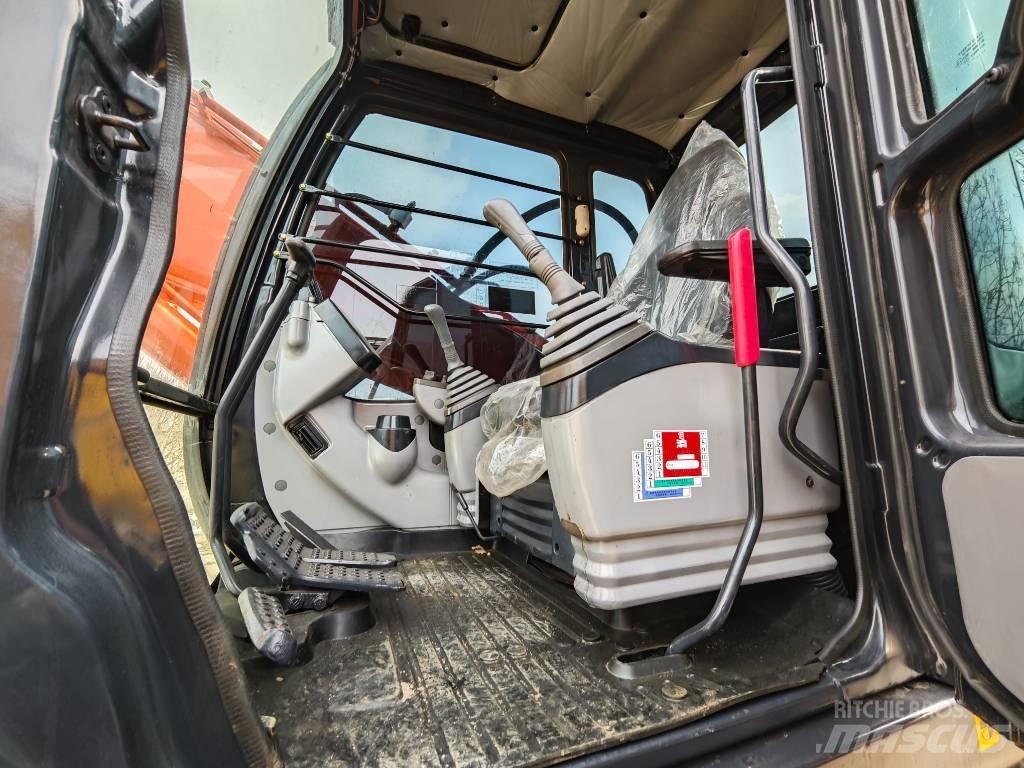Hitachi ZX 200-6 Pásové rýpadlá