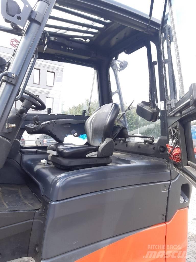 Linde E30HL Akumulátorové vozíky