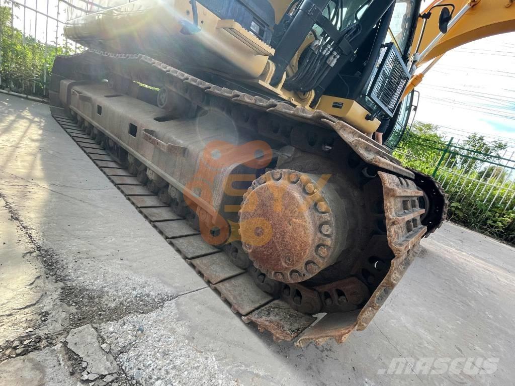 CAT 329 D Pásové rýpadlá