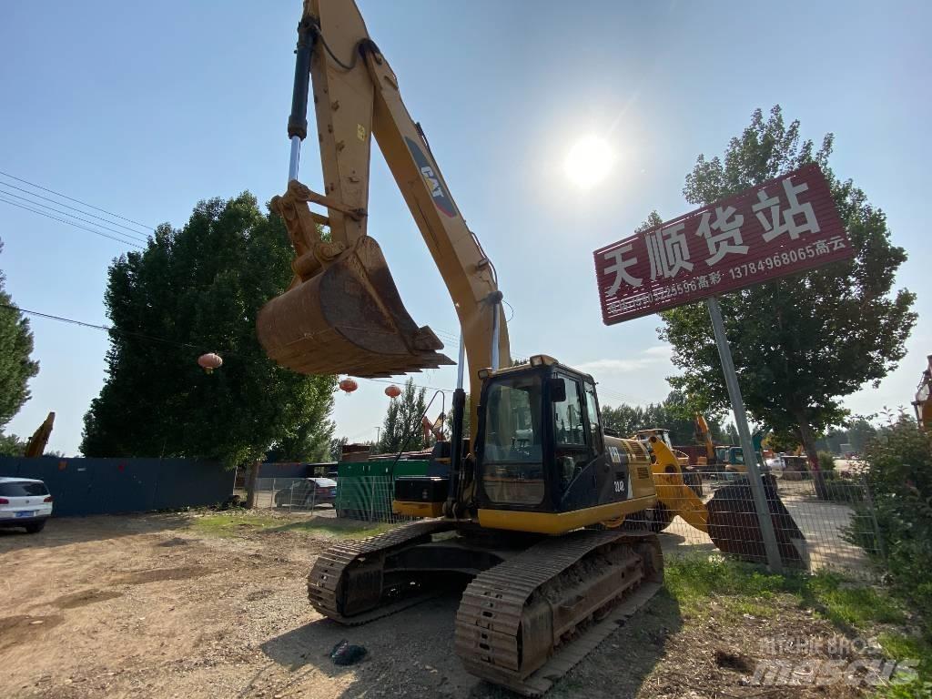 CAT 324D Pásové rýpadlá