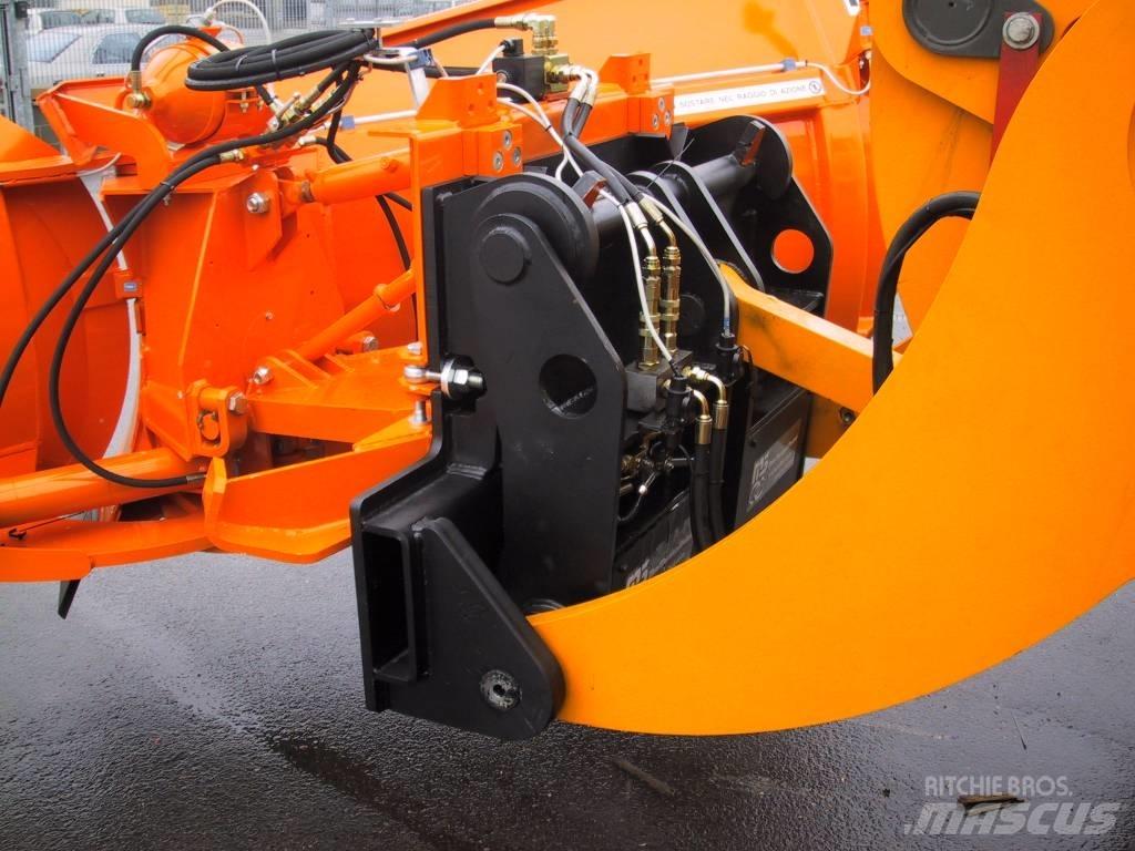 M3 Quick Hitch Stavebníctvo - ostatné