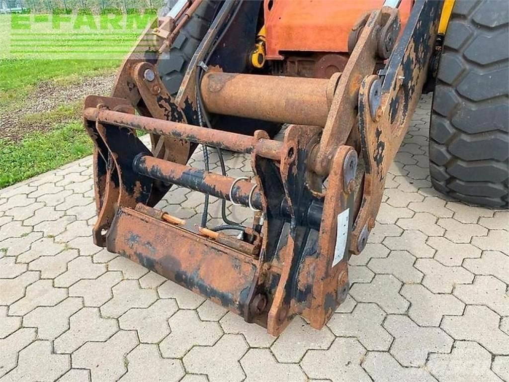 JCB 426e agri ht Mini rýpadlá < 7t