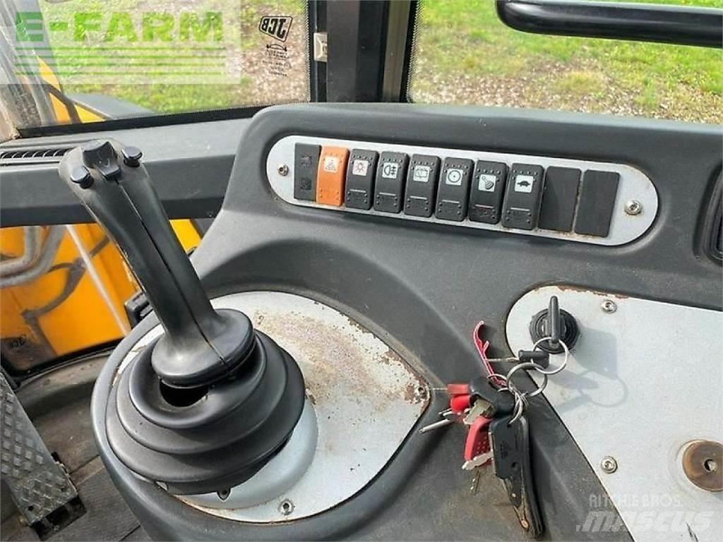 JCB 426e agri ht Mini rýpadlá < 7t