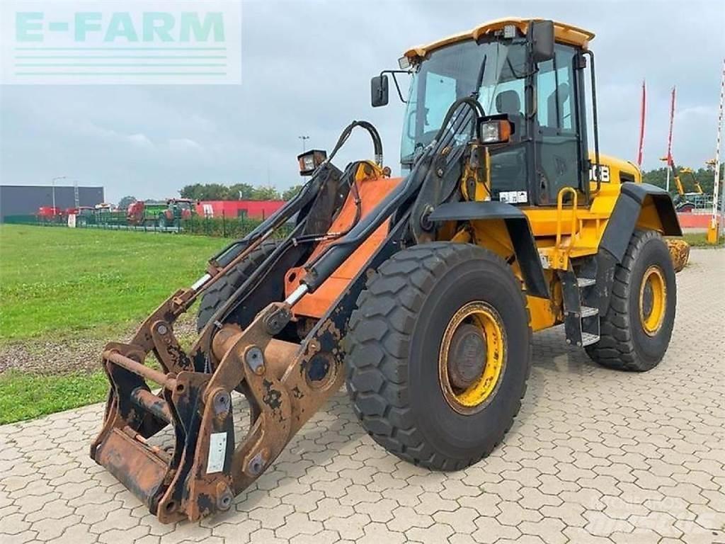 JCB 426e agri ht Mini rýpadlá < 7t