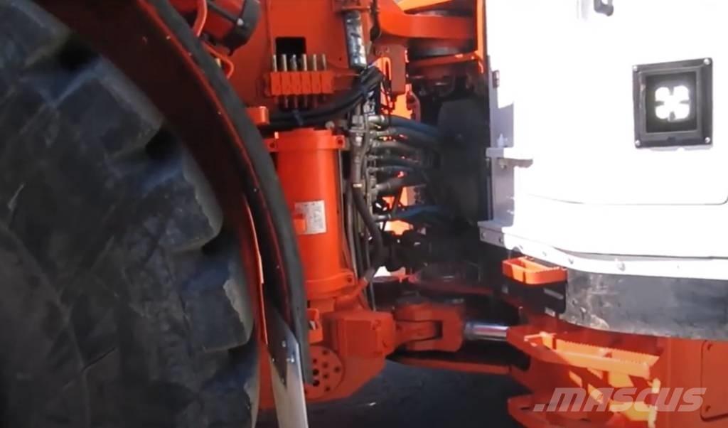 Sandvik LH 517 Podzemné nakladače