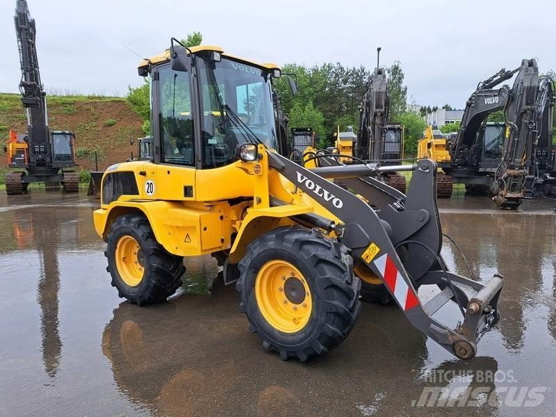 Volvo L 35 G Kolesové nakladače