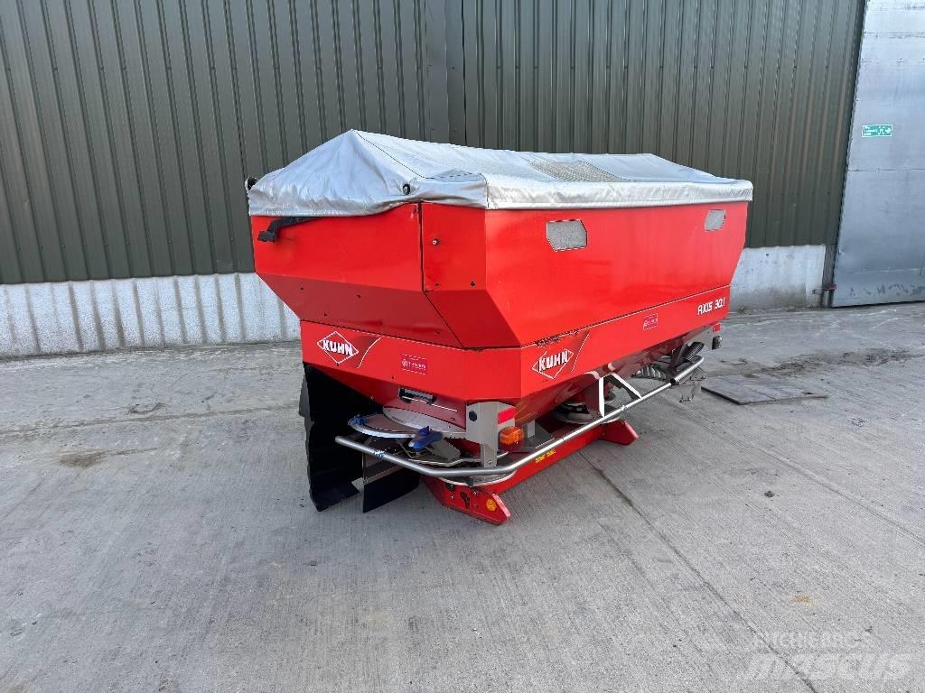 Kuhn Axis 30.1 W Rozmetadlá priemyselných hnojív