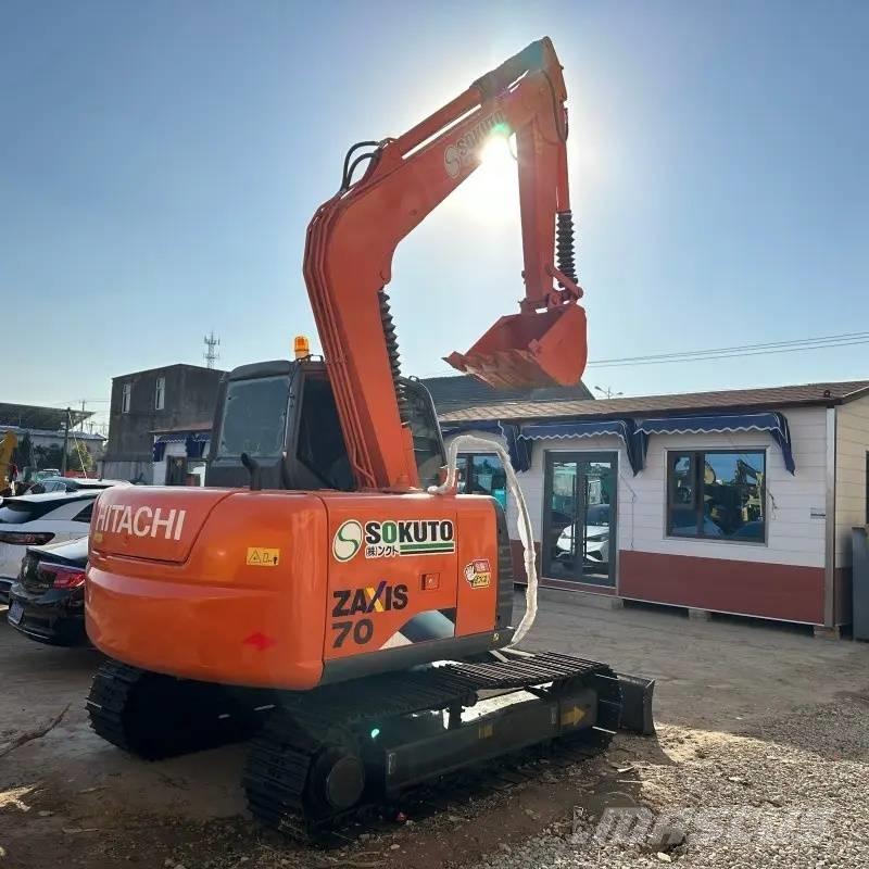 Hitachi ZX 70 Pásové rýpadlá