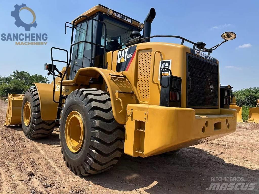 CAT 980 H Kolesové nakladače
