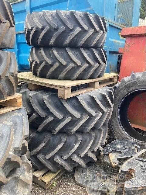 Mitas SET OF TYRES Pneumatiky, kolesá a ráfiky