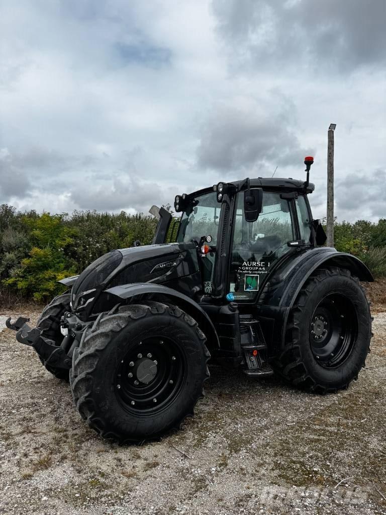 Valtra N 155 EA Traktory