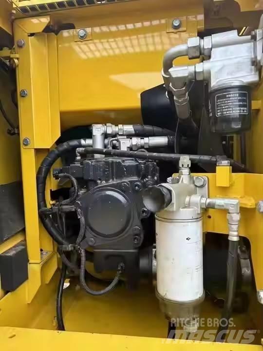 Komatsu PC 120 Pásové rýpadlá