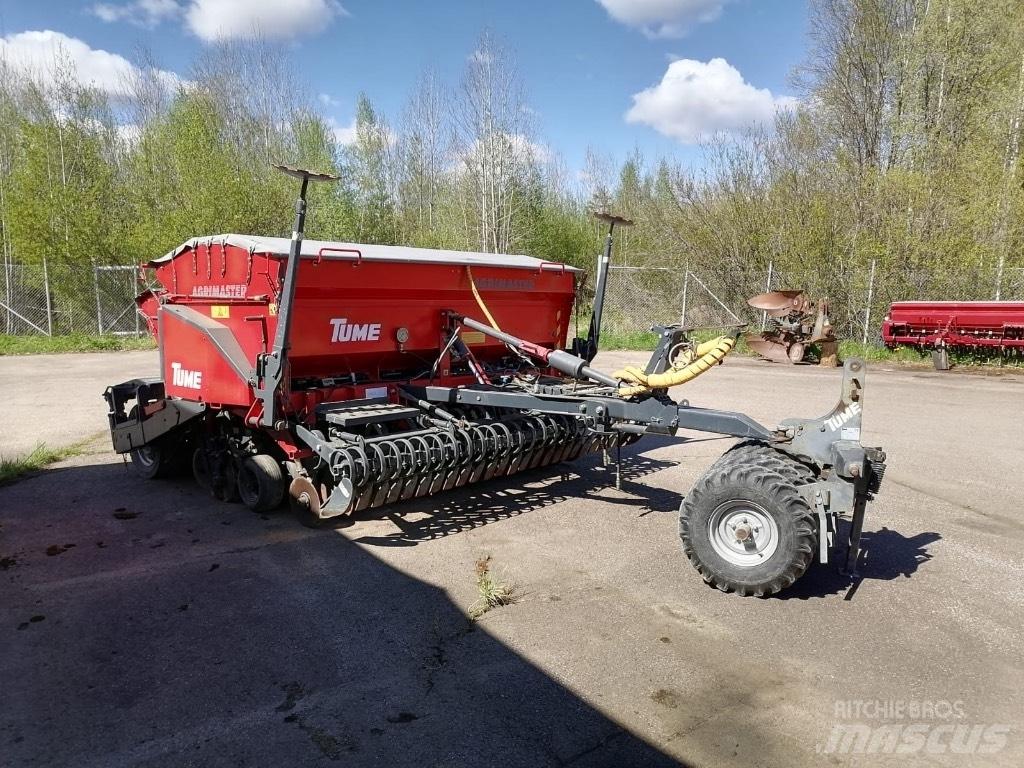 Tume Agrimaster 3000 Kombinované sejačky