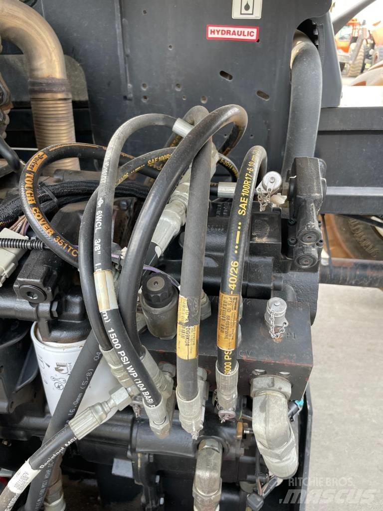 JLG 1255A Teleskopické manipulátory
