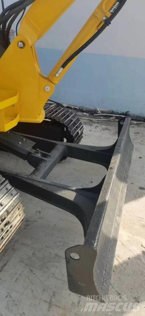 Komatsu PC 56 Pásové rýpadlá