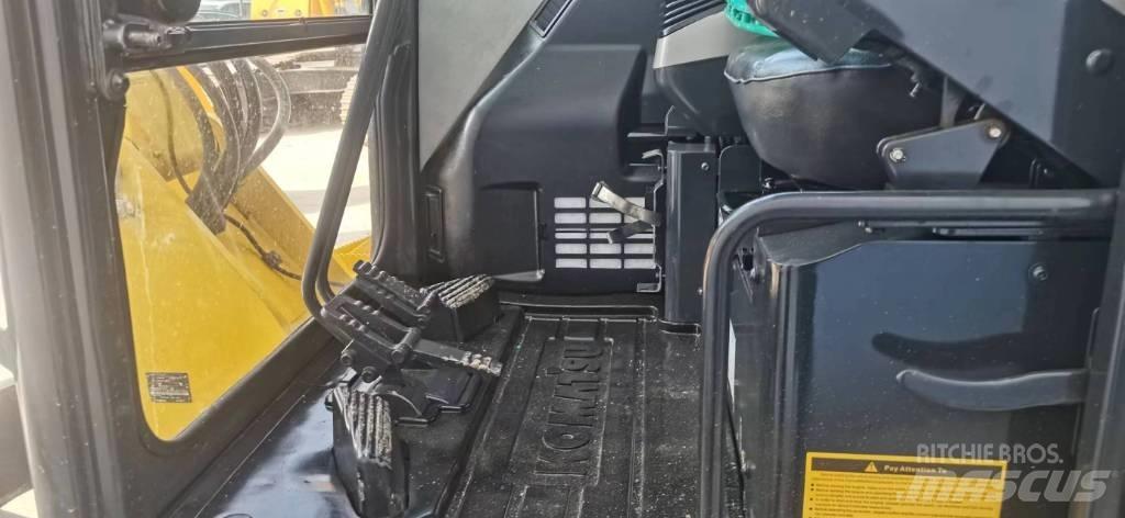 Komatsu PC 56 Pásové rýpadlá