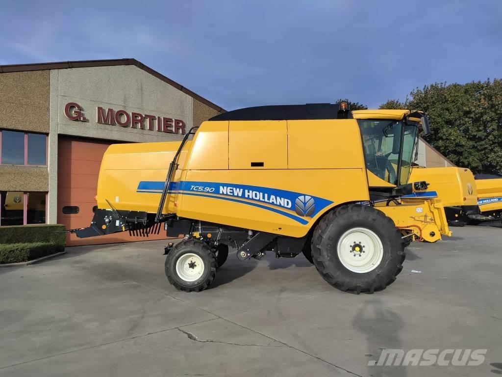 New Holland TC 5.90 Kombinované zberacie stroje