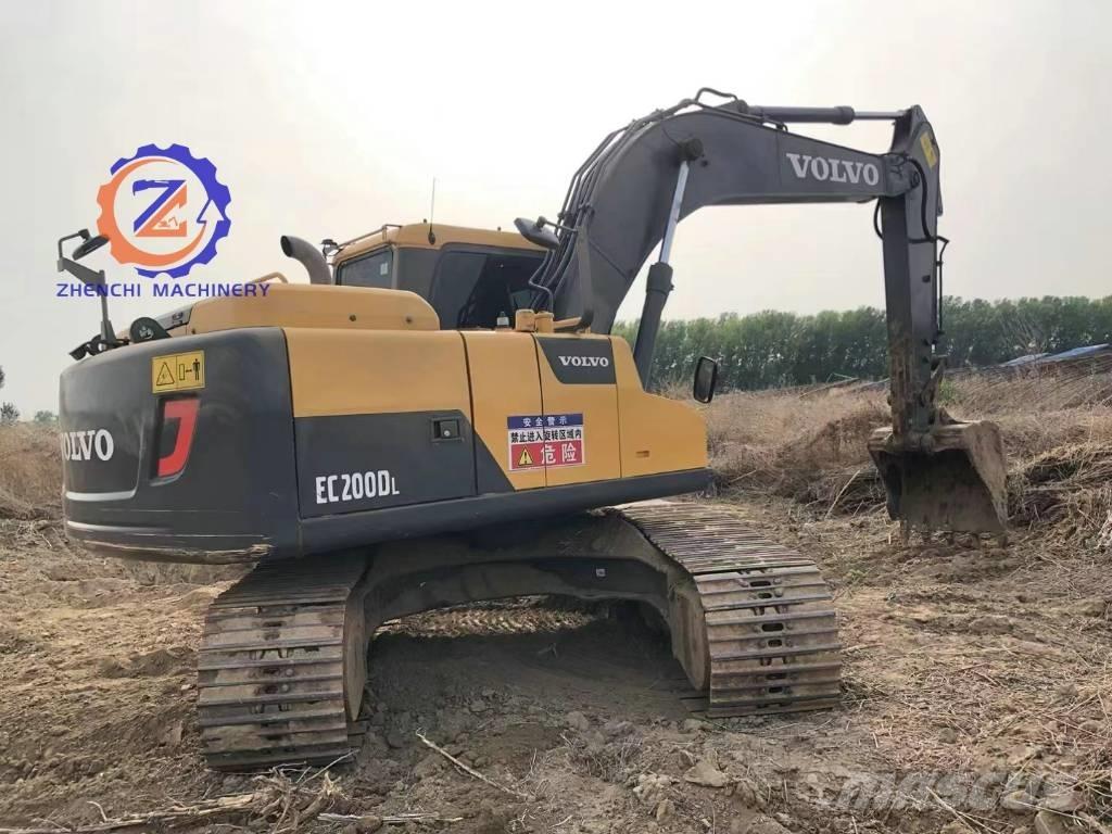 Volvo EC 200 D Pásové rýpadlá