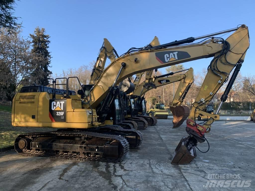 CAT 326 FL N Pásové rýpadlá