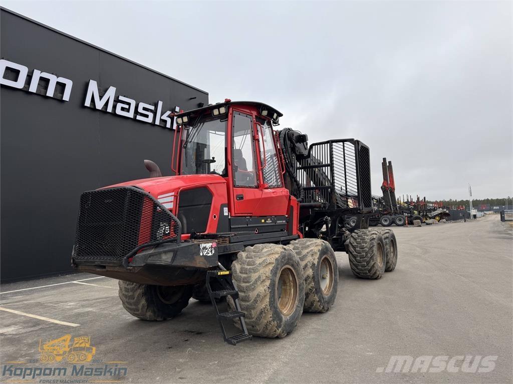 Komatsu 875 Lesné traktory