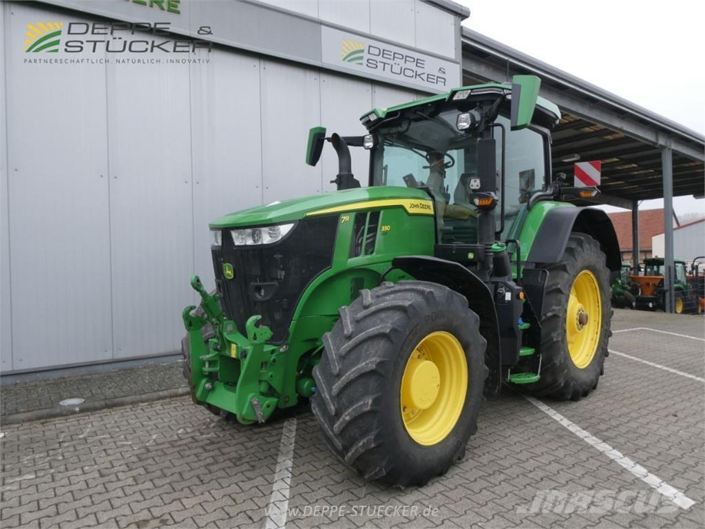 John Deere 7R 330 Traktory