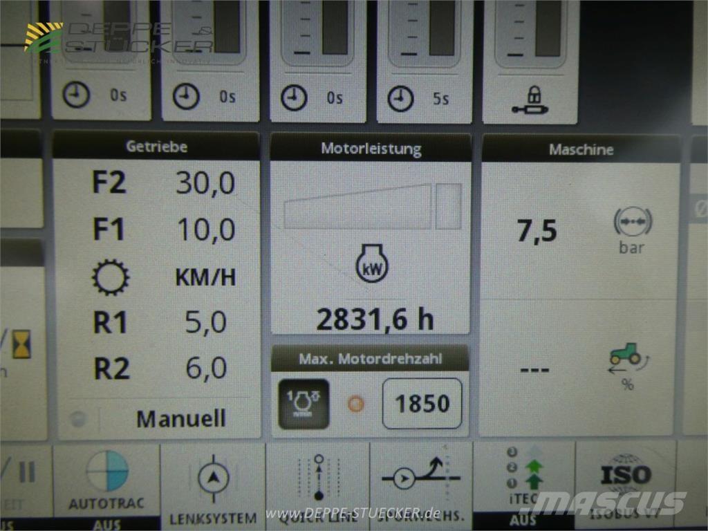 John Deere 7R 330 Traktory