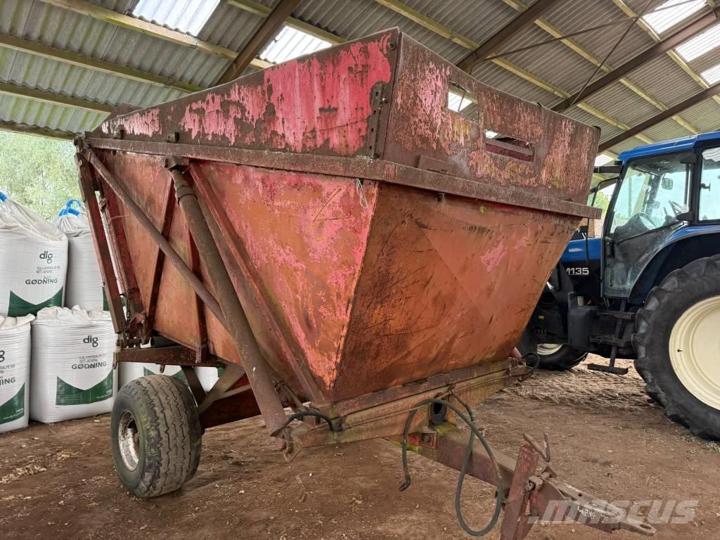  vogn Vyklápacie prívesy