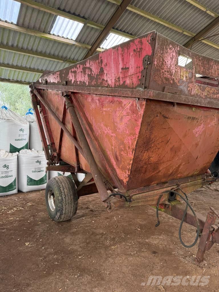  vogn Vyklápacie prívesy